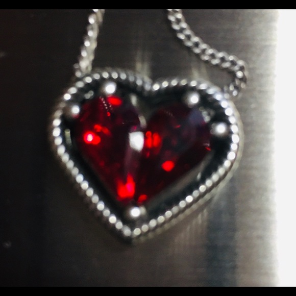 “One Love” Petite Heart Earring & Necklace Set ❤️ - Picture 3 of 11